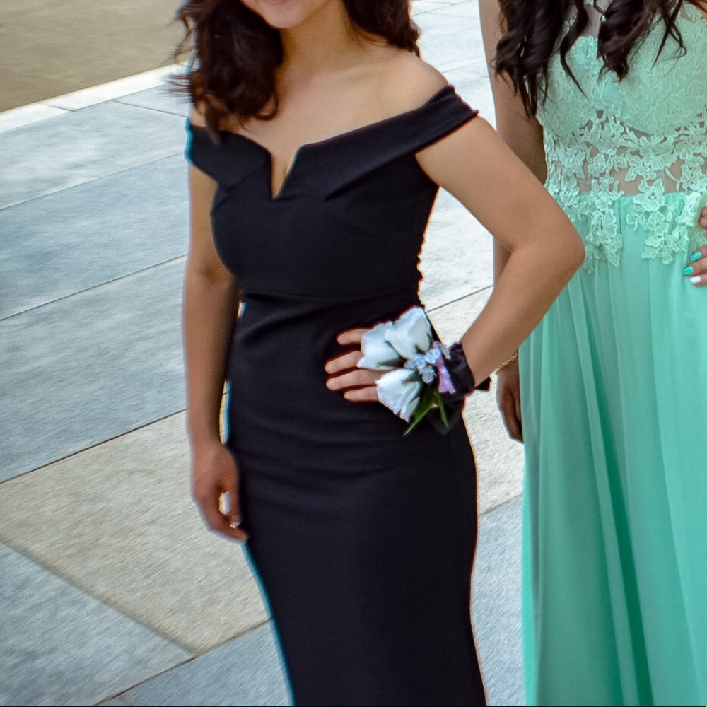 Missguided Long Formal Dress